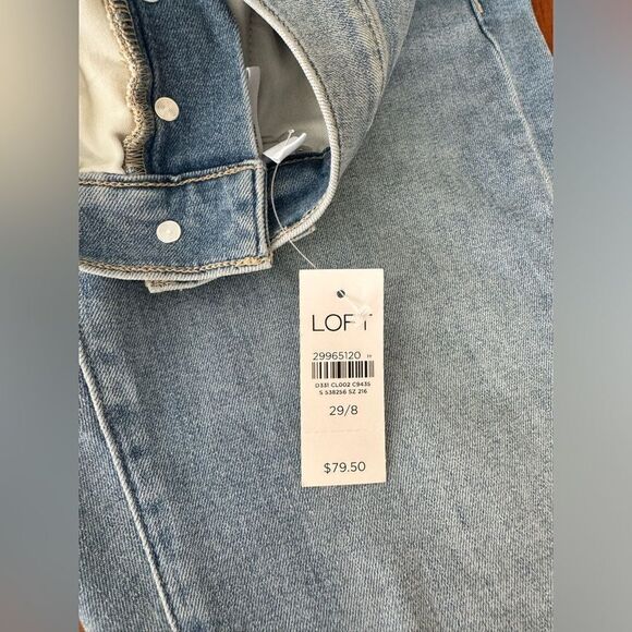 NWT Destructed frayed hem Button Fly High Rise Skinny Jeans Light Wash  sz 29/8 - Picture 2 of 16